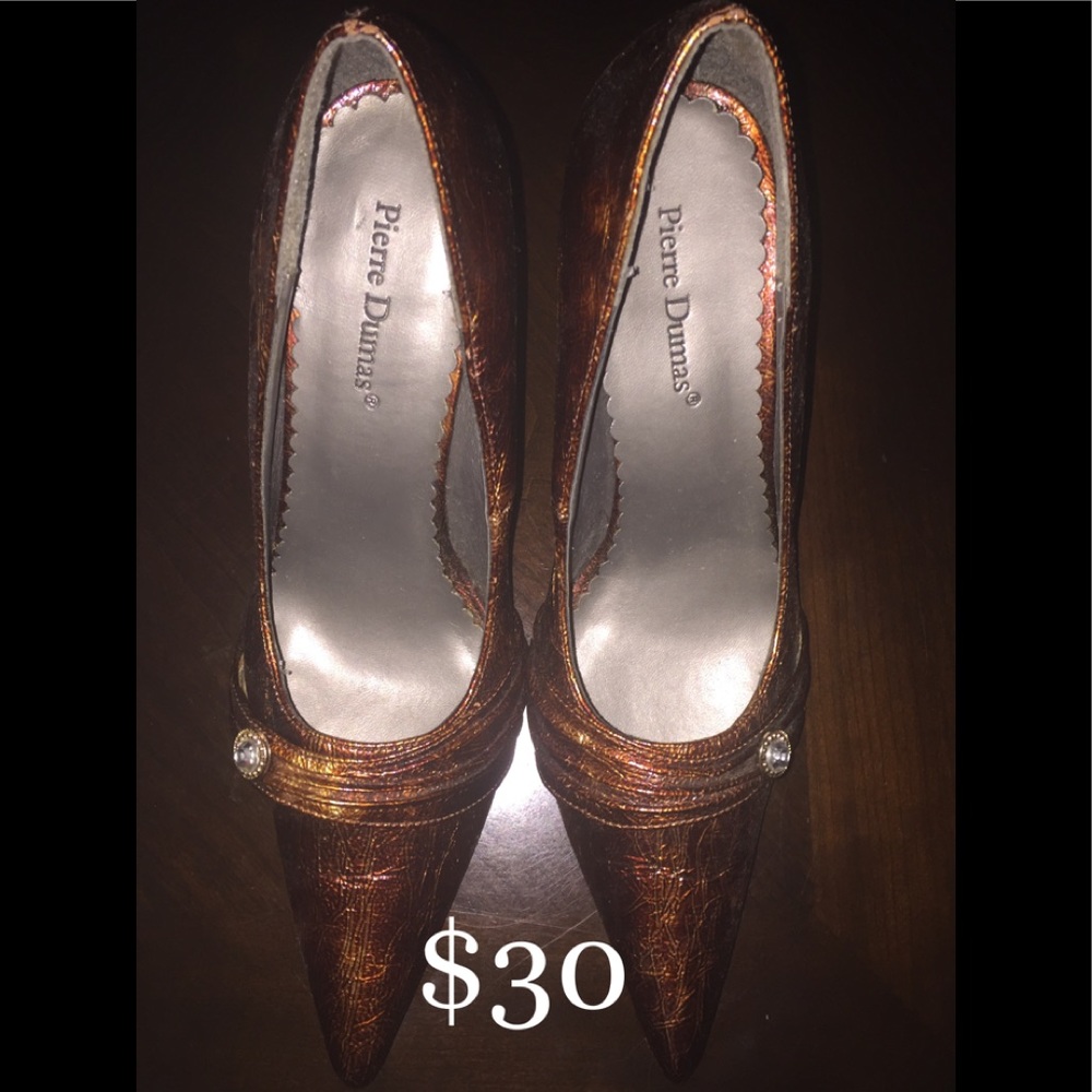 Pierre Dumas Pointed Toes Ladies Shoes